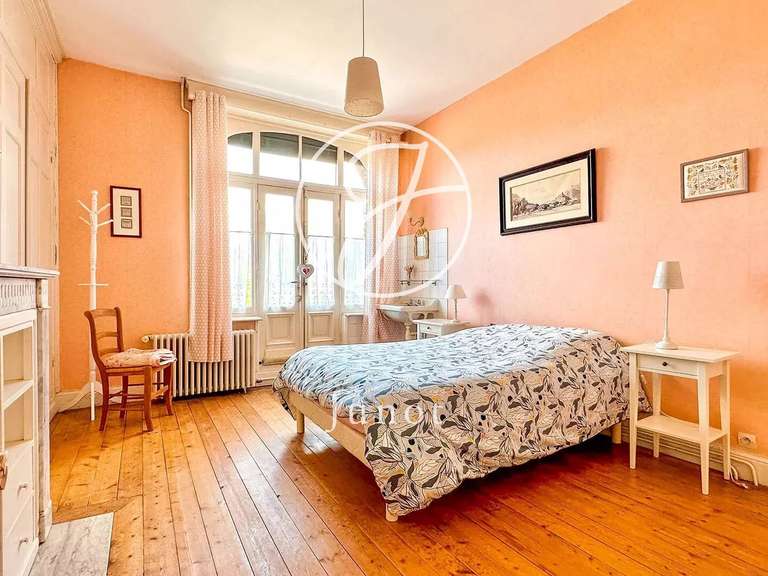 Maison Deûlémont - 8 chambres - 563m²