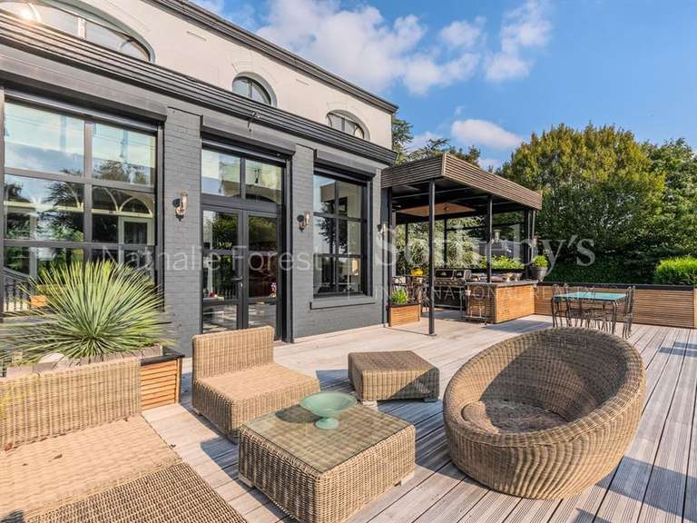 Maison Deûlémont - 5 chambres - 318m²