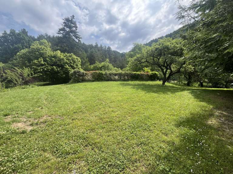 Maison Die - 5 chambres - 191m²