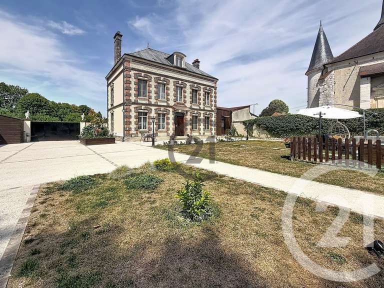 Maison Dierrey-Saint-Pierre - 7 chambres - 306m²