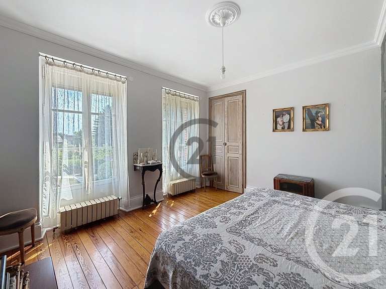 Maison Dierrey-Saint-Pierre - 7 chambres - 306m²