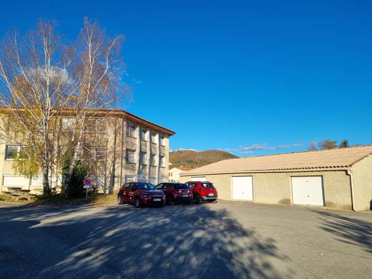 Maison Digne-les-Bains - 2 chambres - 1050m²