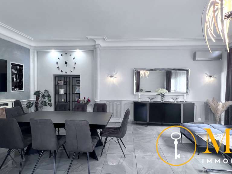 Maison Digne-les-Bains - 6 chambres - 348m²