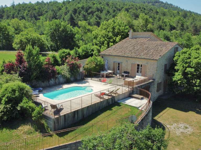 Maison Digne-les-Bains - 4 chambres - 315m²