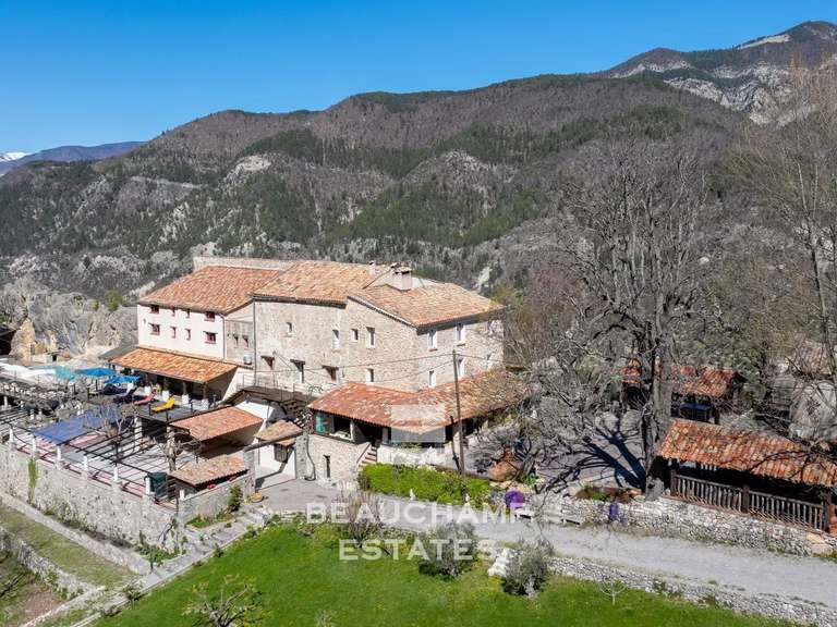 Villa Digne-les-Bains - 12 chambres - 1000m²