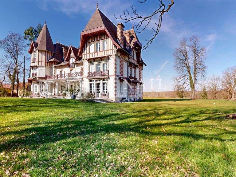 Manor Digoin - 13 bedrooms - 830m²