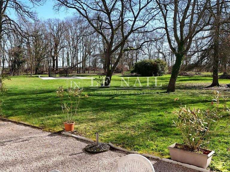Manor Digoin - 13 bedrooms - 830m²