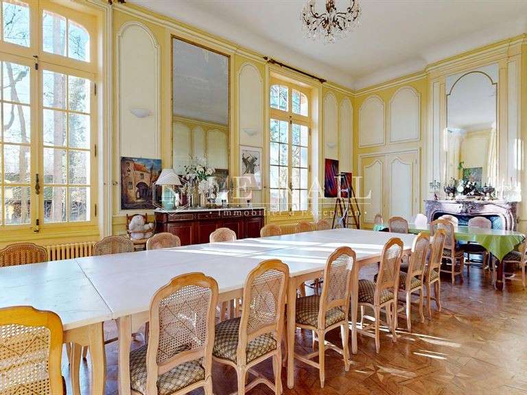 Manoir Digoin - 13 chambres - 830m²
