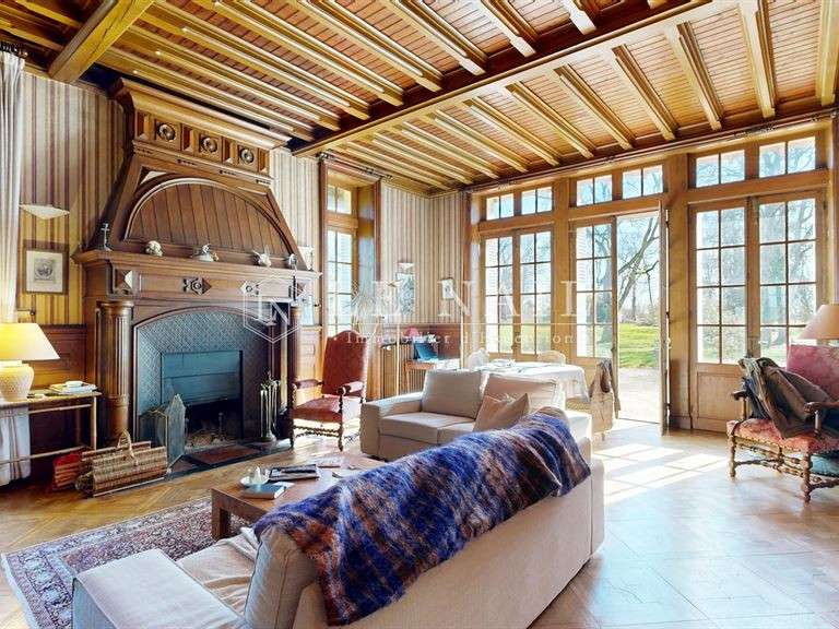 Manor Digoin - 13 bedrooms - 830m²