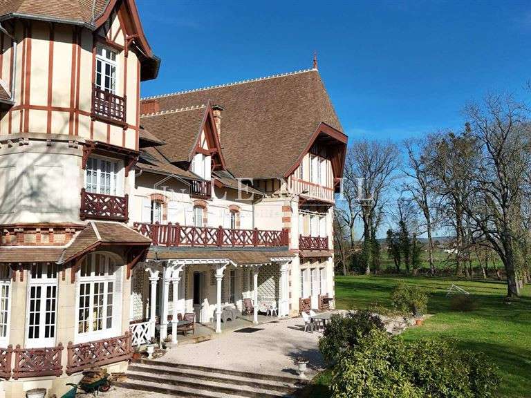 Manor Digoin - 13 bedrooms - 830m²