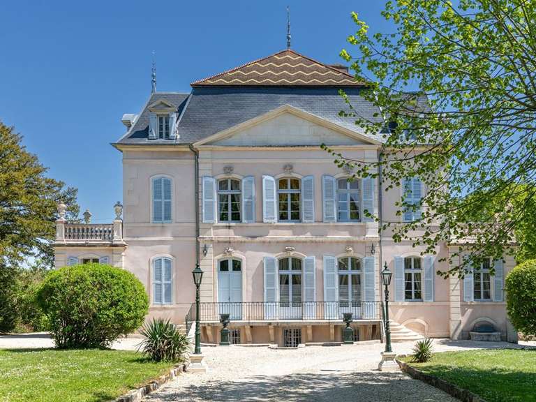 Château Dijon - 685m²