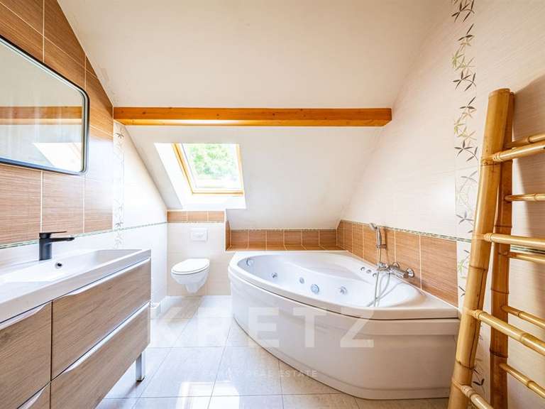 Maison Dijon - 7 chambres - 370m²