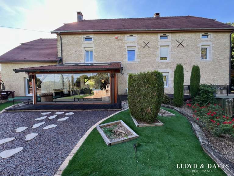 Maison Dijon - 411m²