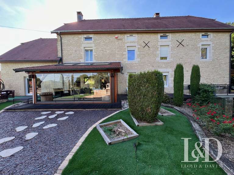 Maison Dijon - 411m²