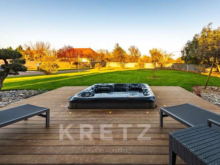 Maison Dijon - 6 chambres - 254m²