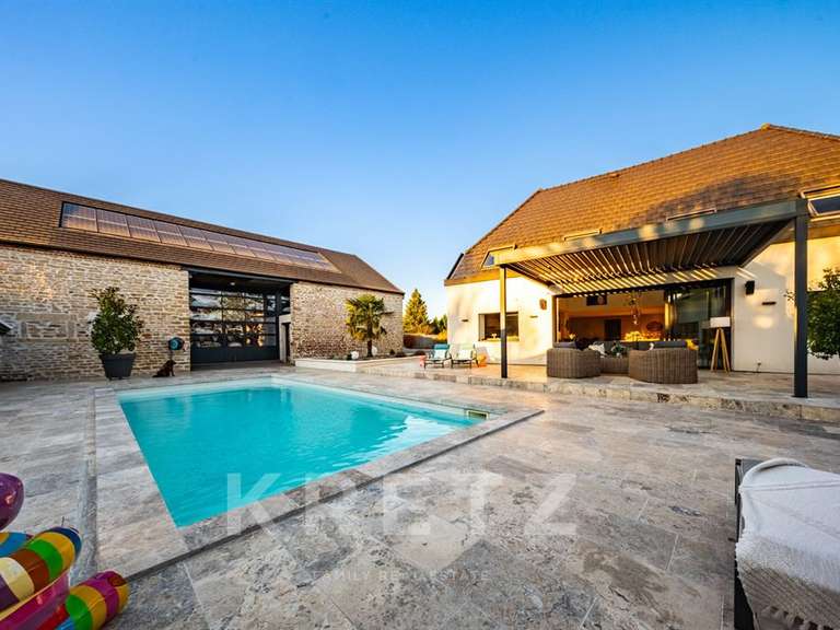 Maison Dijon - 6 chambres - 254m²