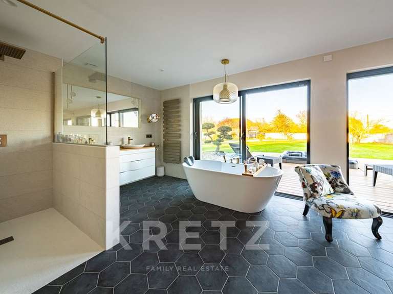 Maison Dijon - 6 chambres - 254m²