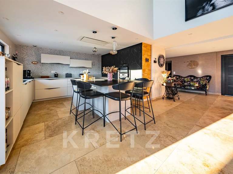 Maison Dijon - 6 chambres - 254m²