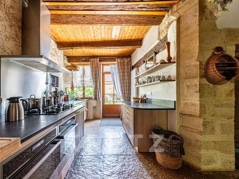 Propriété Dijon - 9 chambres - 650m²