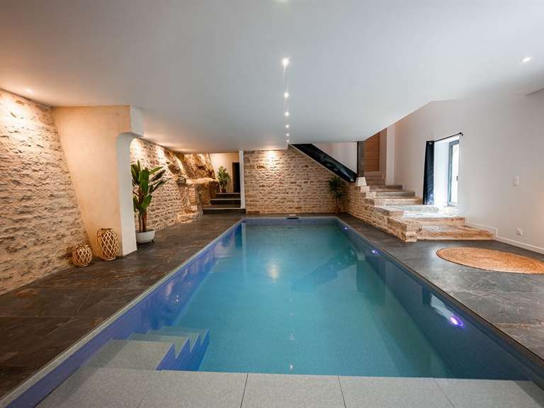 Propriété Dijon - 5 chambres - 481m²