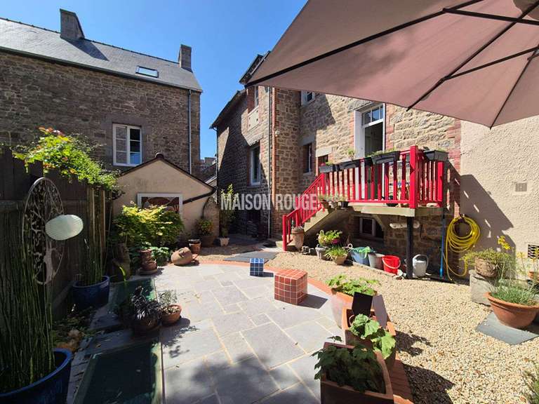 House Dinan - 6 bedrooms