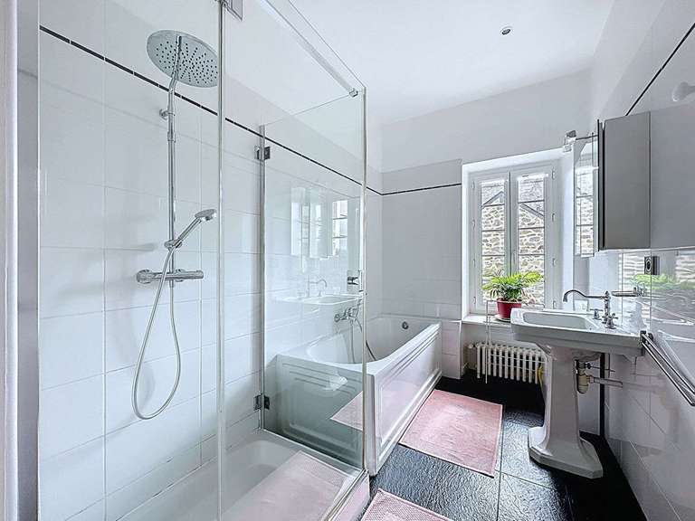 House Dinan - 8 bedrooms