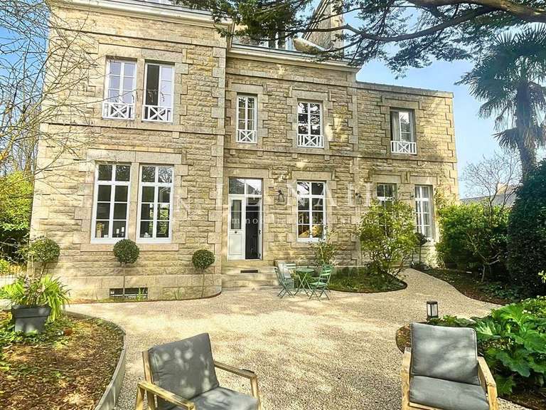 Maison Dinan - 6 chambres - 240m²