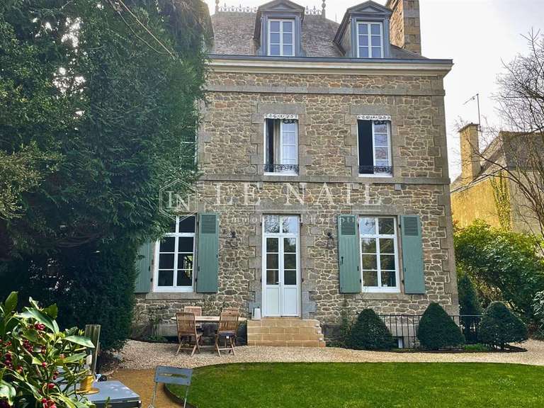Maison Dinan - 6 chambres - 240m²