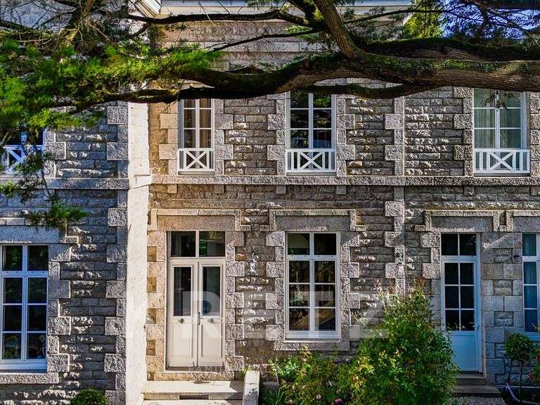 Maison Dinan - 6 chambres - 240m²