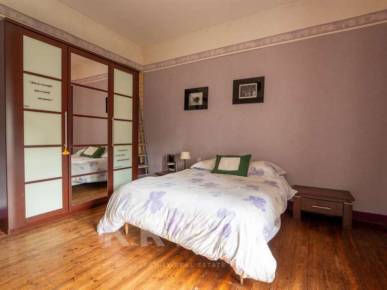 Maison Dinan - 9 chambres - 350m²