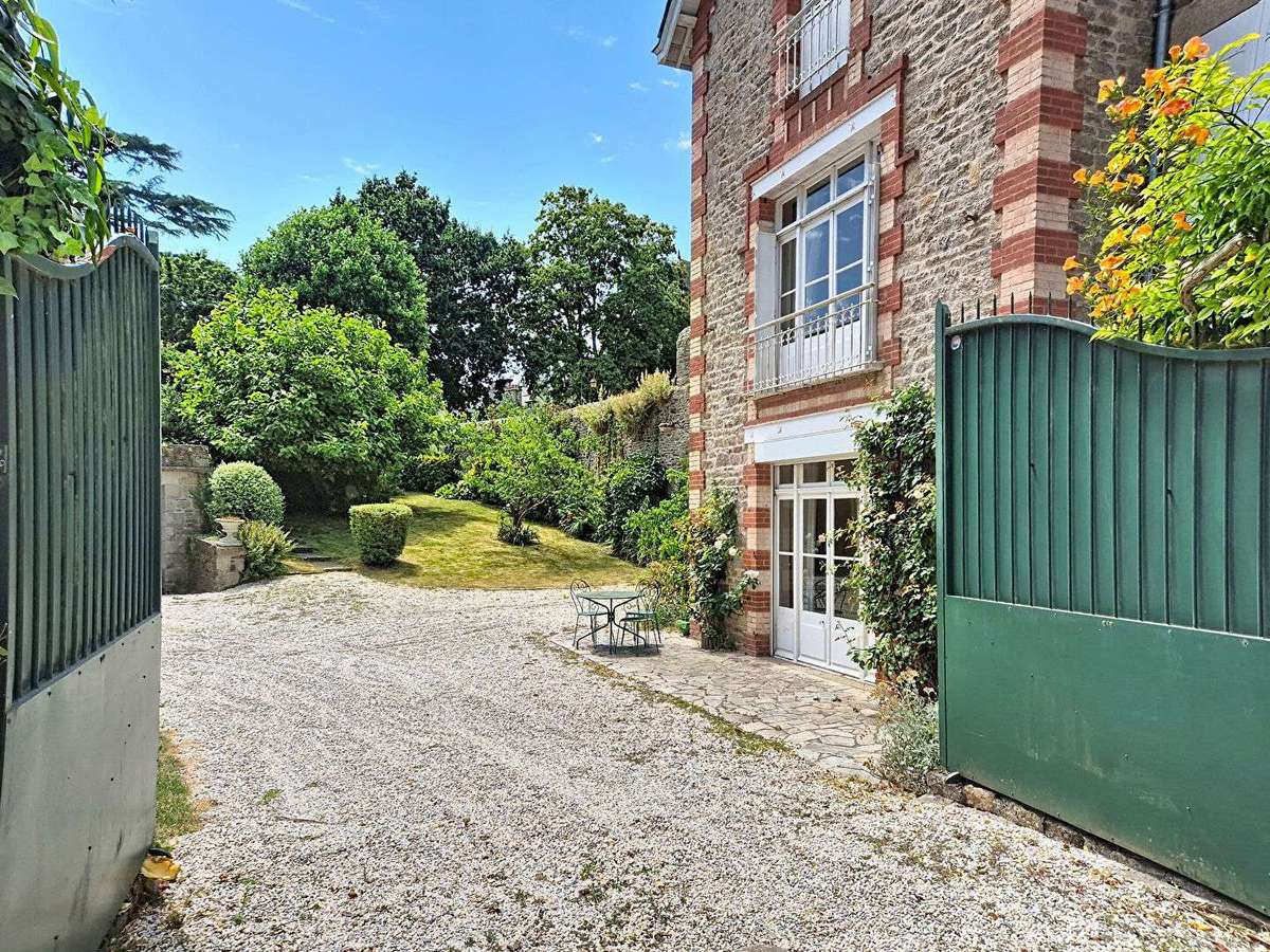 Maison Dinan