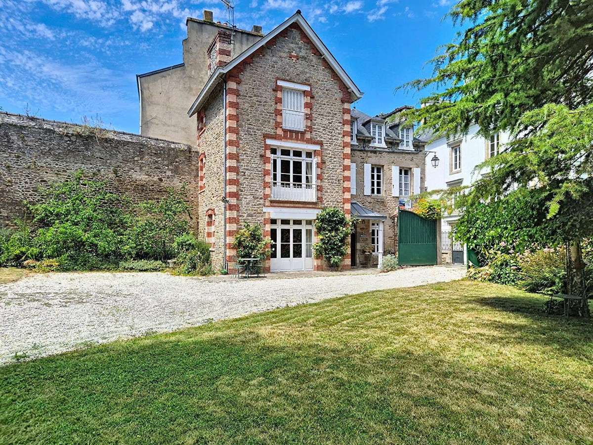 Maison Dinan