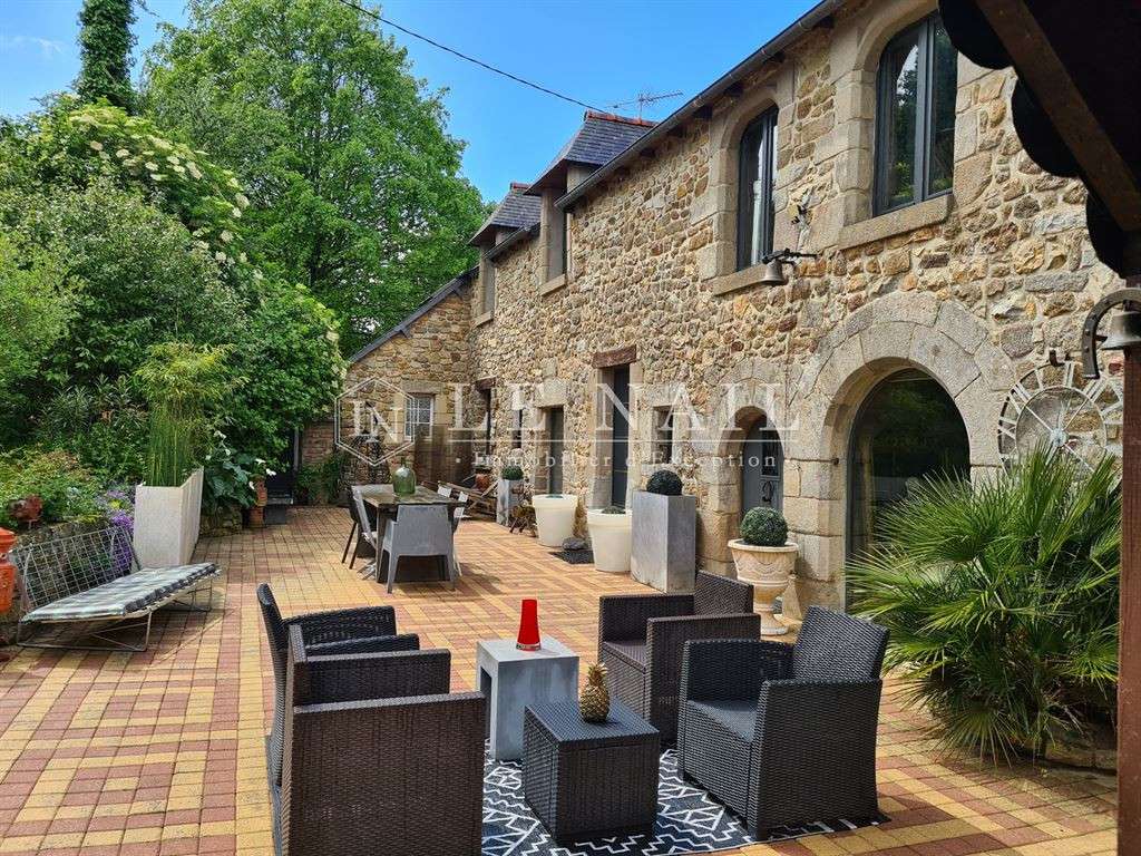 Manor Dinan