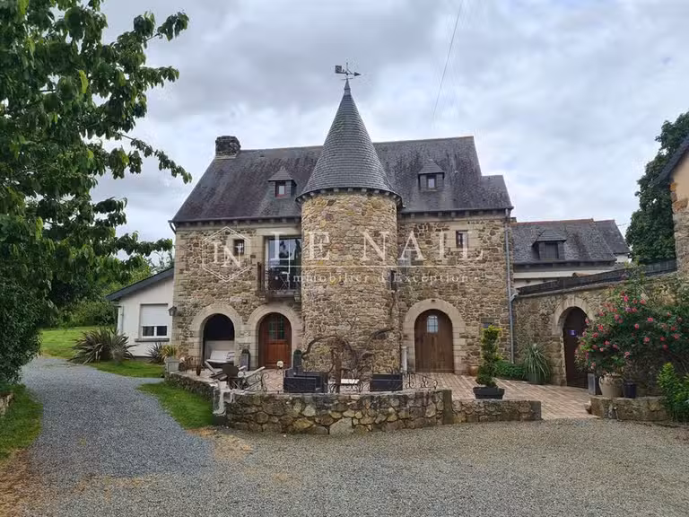Manor Dinan - 14 bedrooms - 400m²