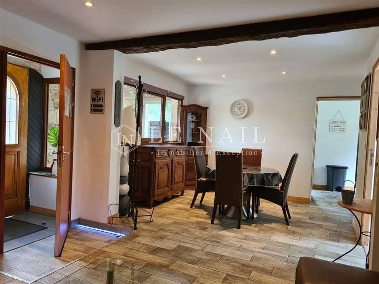 Manor Dinan - 14 bedrooms - 400m²