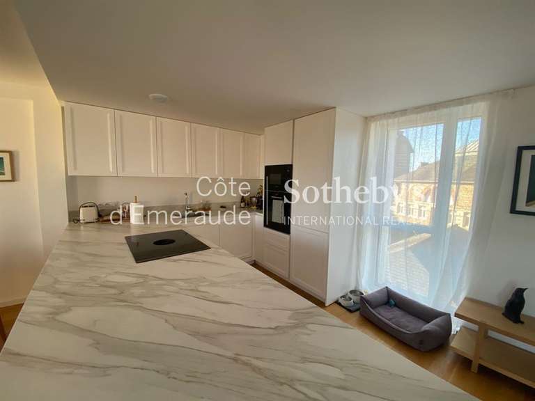 Appartement Dinard - 3 chambres - 105m²