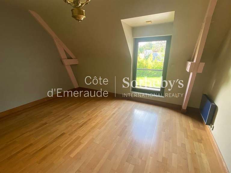 House Dinard - 3 bedrooms - 220m²