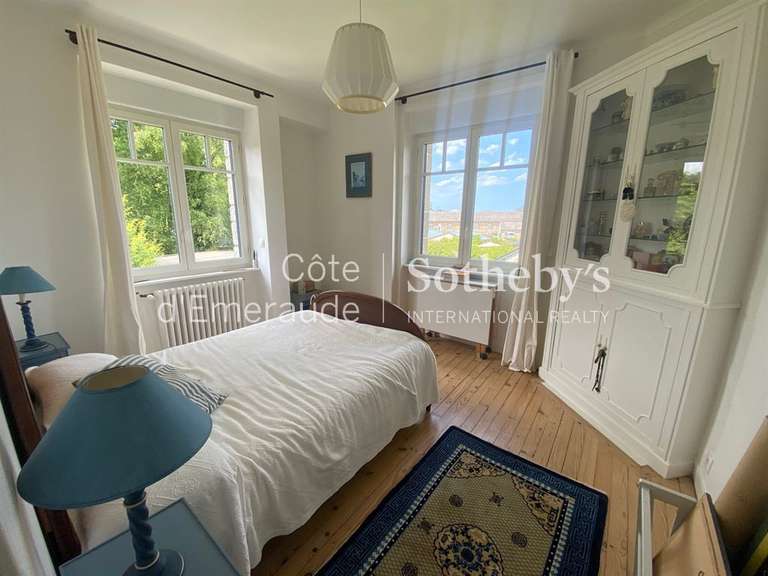 Maison Dinard - 7 chambres - 315m²