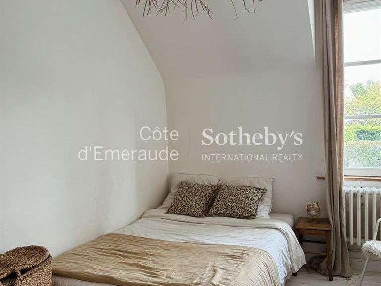 Maison Dinard - 4 chambres - 98m²