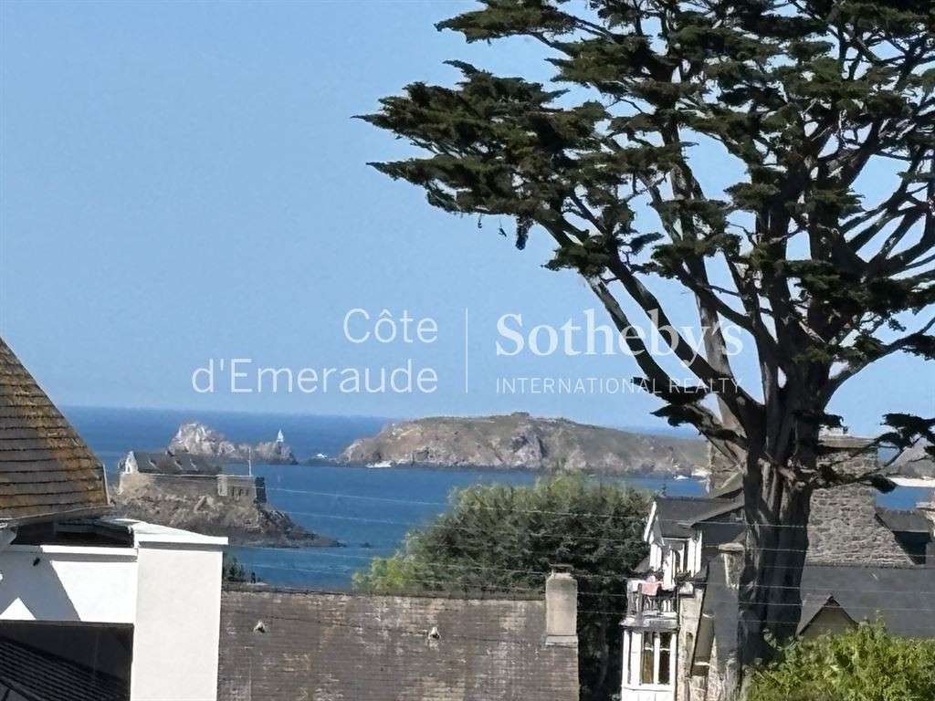House Dinard
