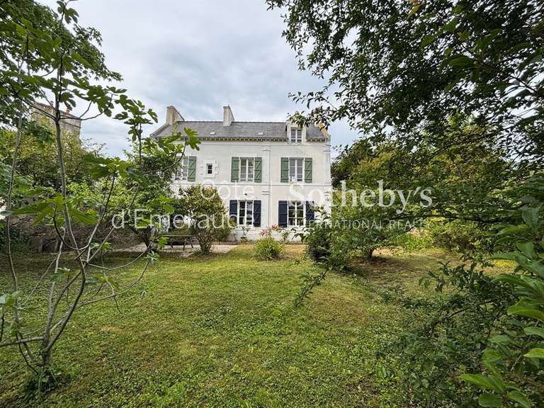Maison Dinard - 6 chambres - 180m²