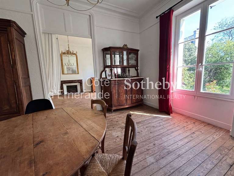 Maison Dinard - 6 chambres - 180m²