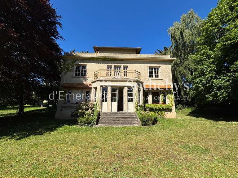 Maison Dinard - 7 chambres - 223m²