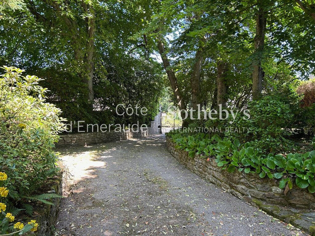 Property Dinard