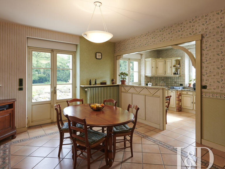 Maison Divatte-sur-Loire - 6 chambres - 460m²
