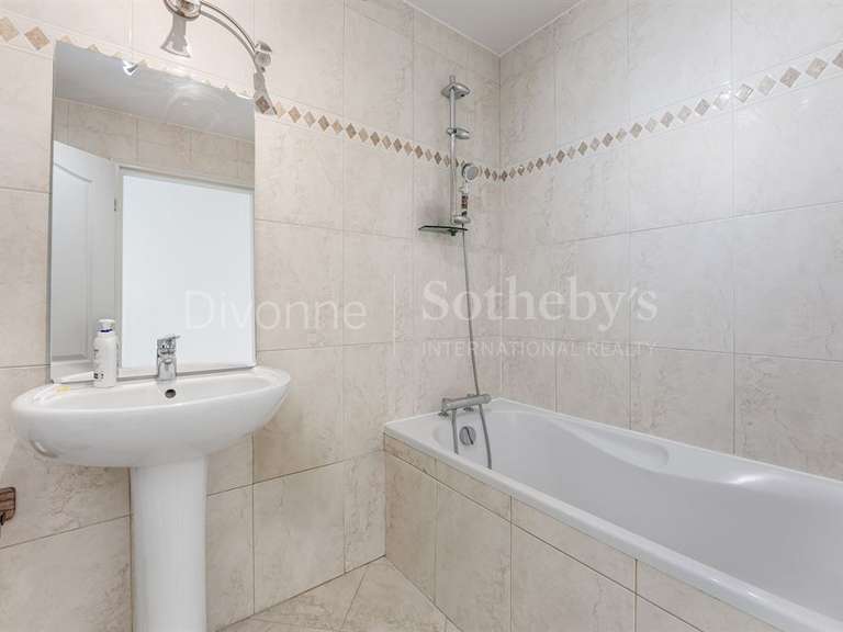 Appartement Divonne-les-Bains - 3 chambres - 107m²