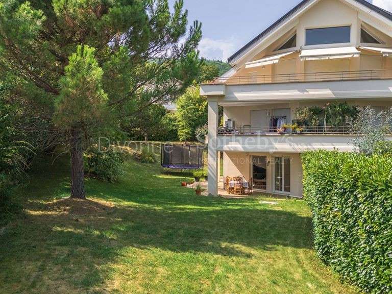 Appartement Divonne-les-Bains - 3 chambres - 107m²