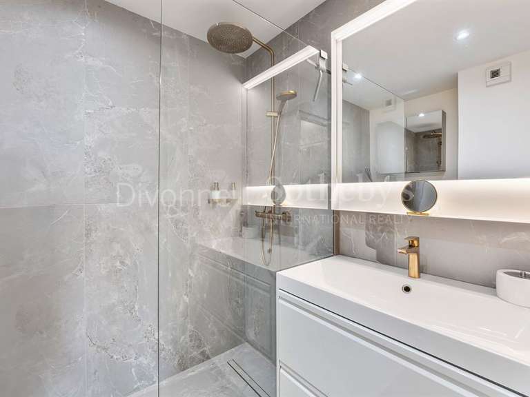 Appartement Divonne-les-Bains - 3 chambres - 120m²