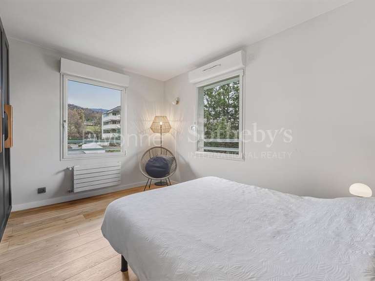 Appartement Divonne-les-Bains - 2 chambres - 101m²