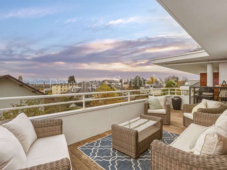 Appartement Divonne-les-Bains - 2 chambres - 101m²